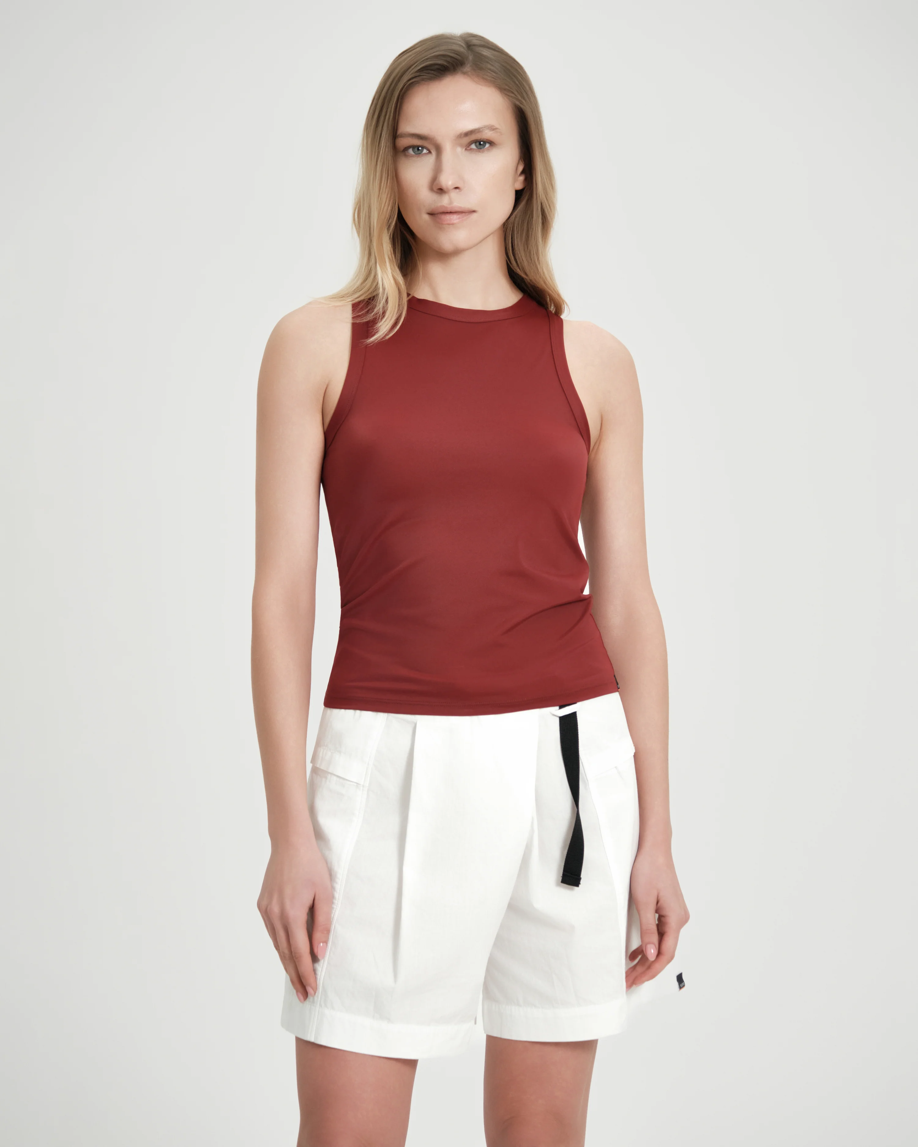 Top donna SUNS Oro Tek smanicato in tessuto tecnico - Image 3